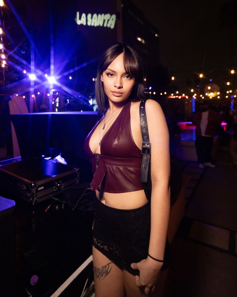 Neon party